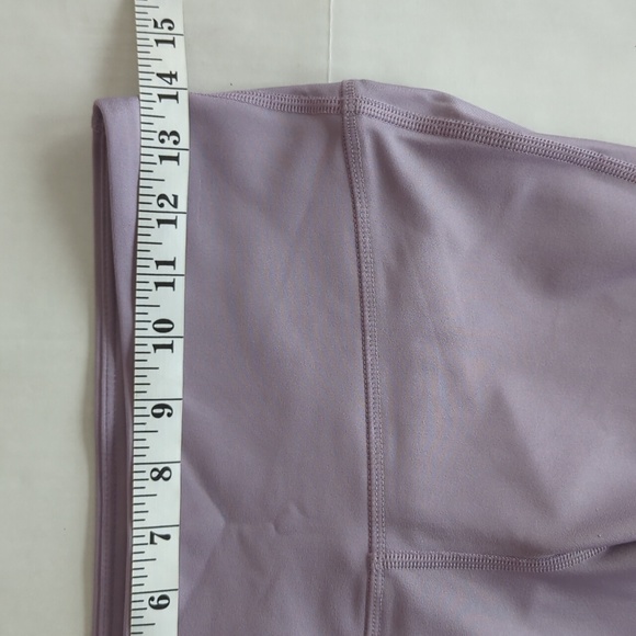 Under Armour Heat Gear Compression Cut Out Capri Cropped Yoga Leggings - Picture 13 of 16